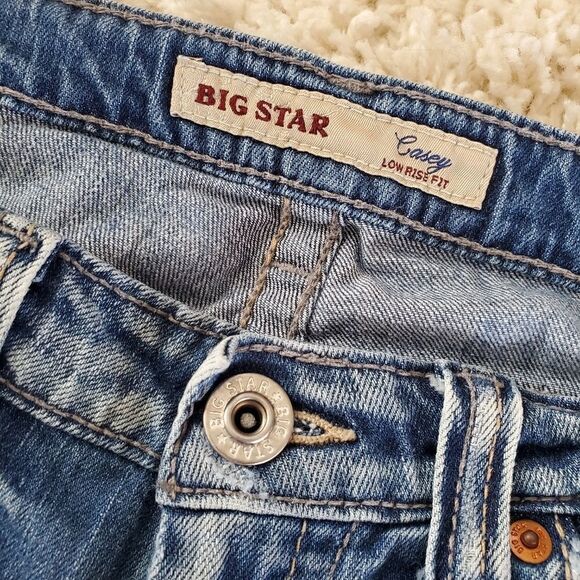 BIG STAR Casey Low Rise Fit Distressed Bermuda Shorts - Picture 3 of 6